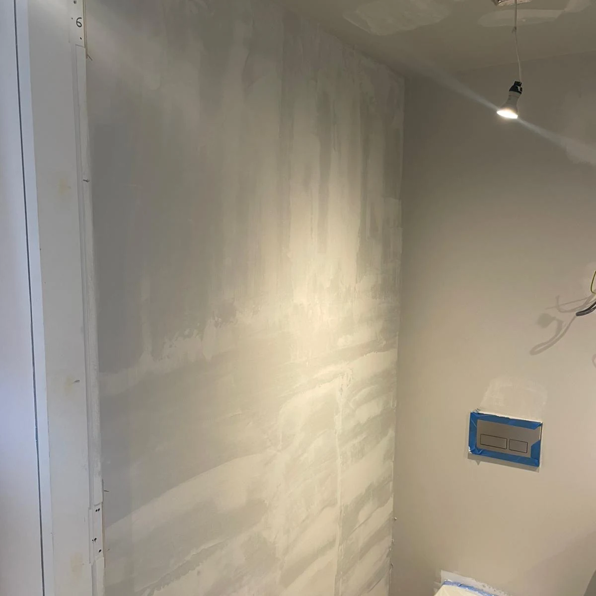 Wallpapering in Slough by Slough Decorators